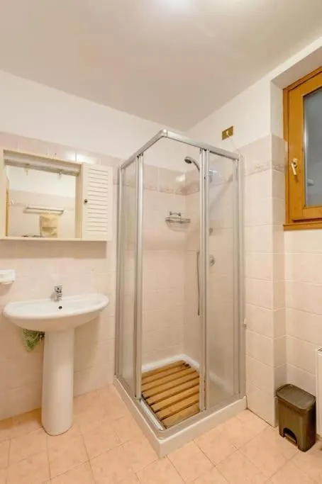 Mountain Bliss Retreat-15 Min From Cortina Apartment Borca di Cadore